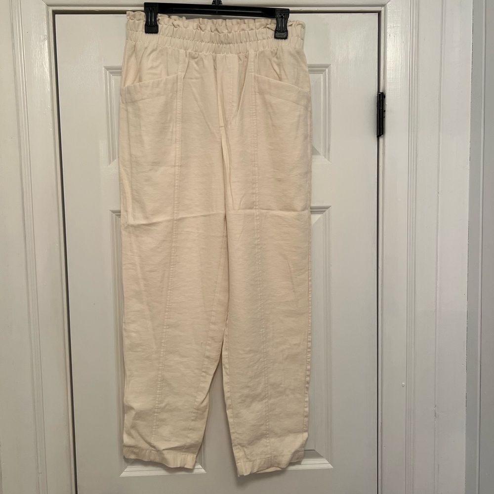WOMENS A NEW DAY PANTS LIKE NEW SIZE MEDIUM